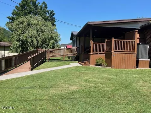 Exterior - 11239 Riverside Circle Pound Va 24279, Pound, VA 24279 photo 2 of 4
