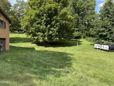 812 Fairview Road Hampton Tn 37658, Hampton, TN 37658 photo 15