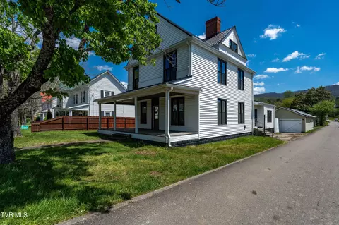 216 N Church Street Mountain City Tn 37683, Mountain City, TN 37683