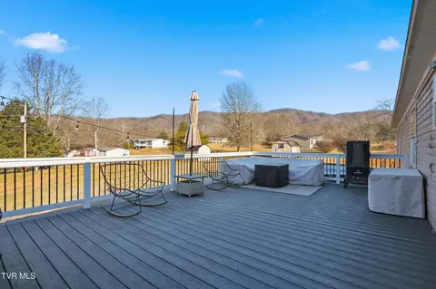 Exterior - 240 Cherry Tree Drive Dryden Va 24243, Dryden, VA 24243 photo 2 of 6