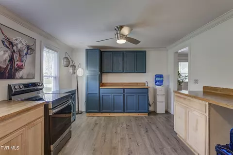 Kitchen - 3200 Temple Hill Road Erwin Tn 37650, Erwin, TN 37650 photo 4 of 4