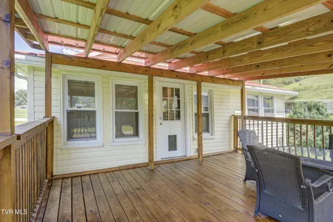 Exterior - 3200 Temple Hill Road Erwin Tn 37650, Erwin, TN 37650 photo 9 of 11