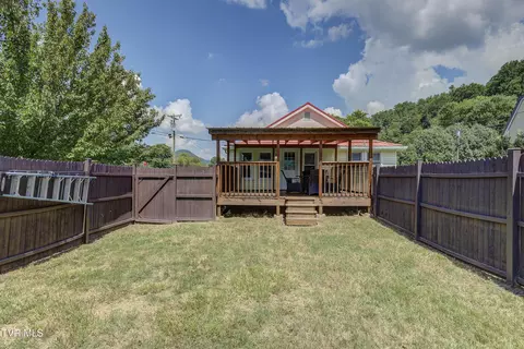 Exterior - 3200 Temple Hill Road Erwin Tn 37650, Erwin, TN 37650 photo 11 of 11