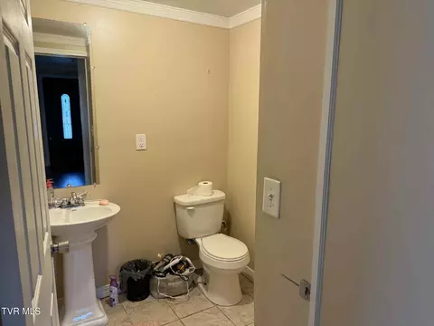 Bath - 111 NW Dale Street Wise Va 24293, Wise, VA 24293 photo 1 of 4