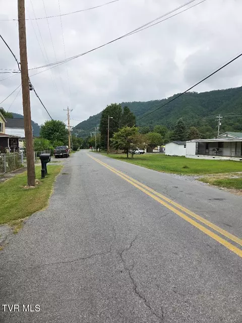 122 Dennis Cove Road Hampton Tn 37658, Hampton, TN 37658 photo 17