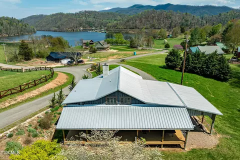 110 N River Lane Butler Tn 37640, Butler, TN 37640