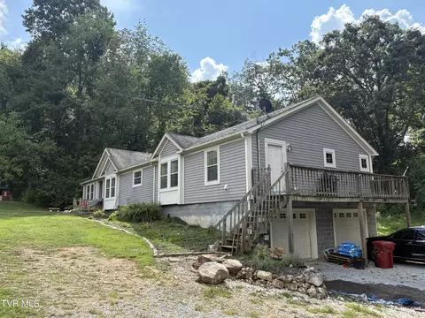 Exterior - 104 Carver Crabtree Road Hampton Tn 37658, Hampton, TN 37658 photo 2 of 3