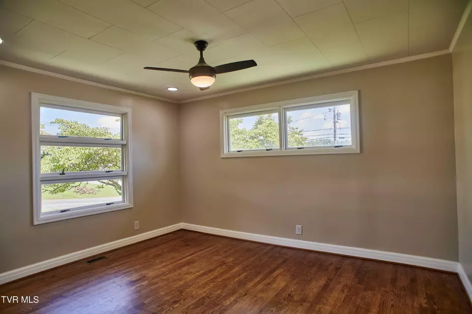 Bedroom - 228 Washington Avenue Newport Tn 37821, Newport, TN 37821 photo 5 of 6