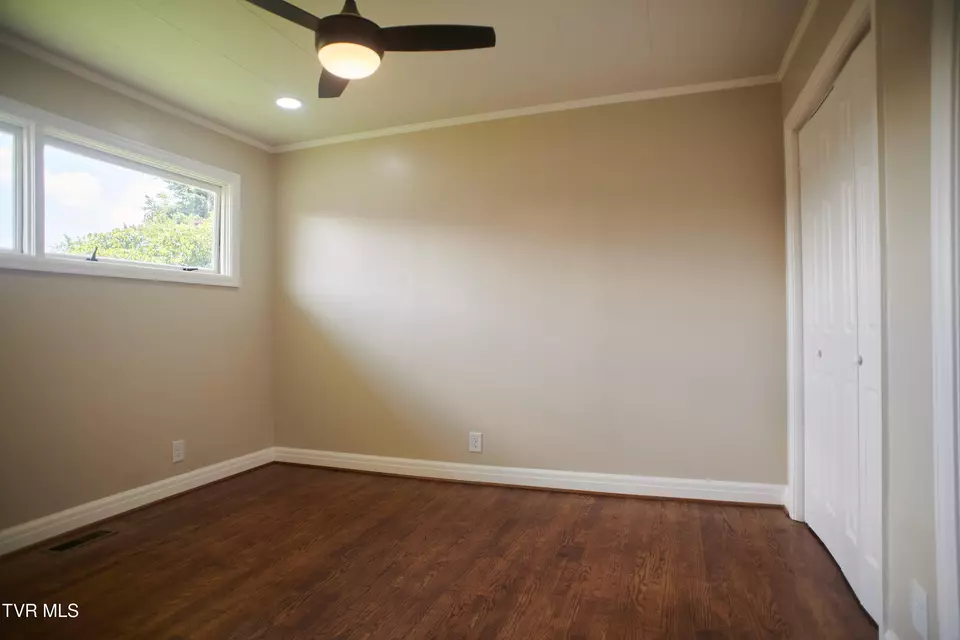Bedroom - 228 Washington Avenue Newport Tn 37821, Newport, TN 37821 photo 1 of 6