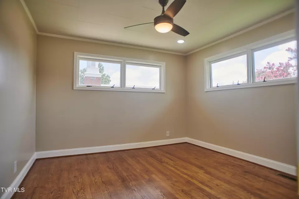 Bedroom - 228 Washington Avenue Newport Tn 37821, Newport, TN 37821 photo 2 of 6