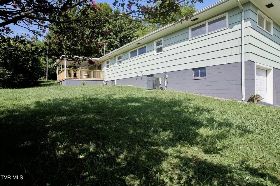 Exterior - 228 Washington Avenue Newport Tn 37821, Newport, TN 37821 photo 4 of 6