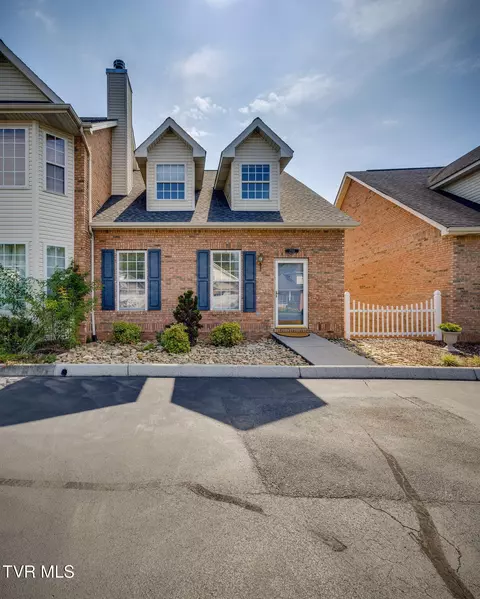 2506 Cloister Lane Kingsport Tn 37660, Kingsport, TN 37660