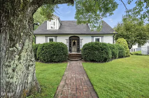 233 NW Chestnut Street Norton Va 24273, Norton, VA 24273