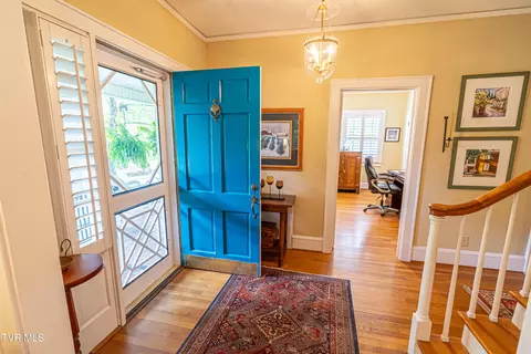 Entry Way - 461 Circle Drive Abingdon Va 24210, Abingdon, VA 24210 photo 2 of 8