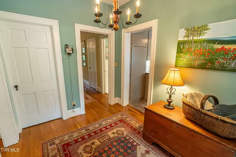 Entry Way - 461 Circle Drive Abingdon Va 24210, Abingdon, VA 24210 photo 4 of 8