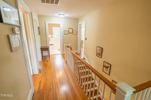 Entry Way - 461 Circle Drive Abingdon Va 24210, Abingdon, VA 24210 photo 8 of 8