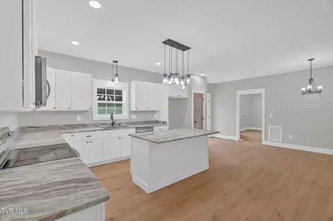 Kitchen - 130 Baskett Road Limestone Tn 37681, Limestone, TN 37681 photo 3 of 4