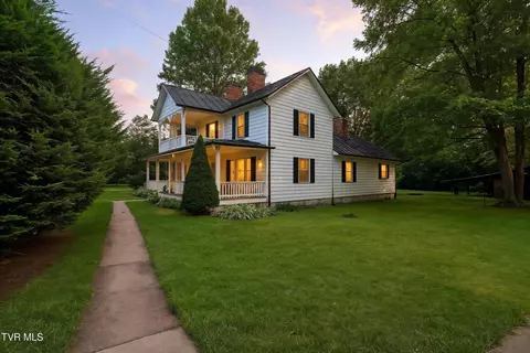 810 Big Dry Run Road Mountain City Tn 37683, Mountain City, TN 37683