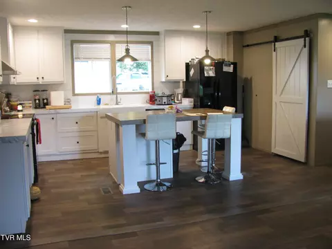 Kitchen - 103 Lily Painter Road Chuckey Tn 37641, Chuckey, TN 37641 photo 4 of 4