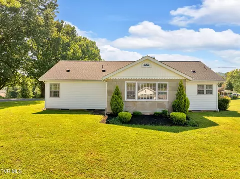 204 Adair Drive Johnson City Tn 37601, Johnson City, TN 37601