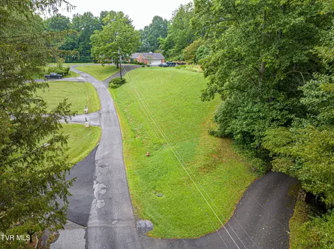 View/Area - 220 Mcguire Lane Cedar Bluff Va 24609, Cedar Bluff, VA 24609 photo 1 of 7