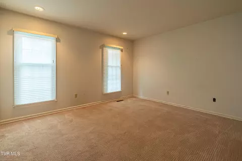 Bedroom - 220 Mcguire Lane Cedar Bluff Va 24609, Cedar Bluff, VA 24609 photo 5 of 13