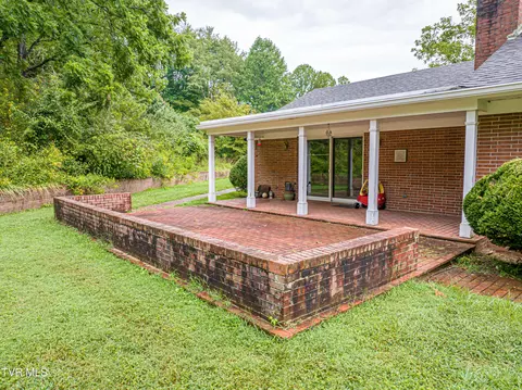 Exterior - 220 Mcguire Lane Cedar Bluff Va 24609, Cedar Bluff, VA 24609 photo 8 of 14