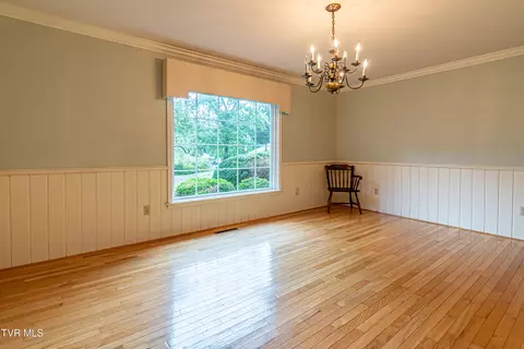 Dining - 220 Mcguire Lane Cedar Bluff Va 24609, Cedar Bluff, VA 24609 photo 2 of 3
