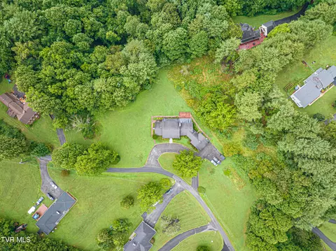 View/Area - 220 Mcguire Lane Cedar Bluff Va 24609, Cedar Bluff, VA 24609 photo 4 of 7