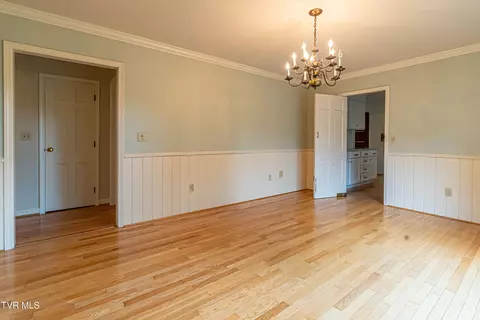 Dining - 220 Mcguire Lane Cedar Bluff Va 24609, Cedar Bluff, VA 24609 photo 3 of 3