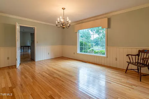 Dining - 220 Mcguire Lane Cedar Bluff Va 24609, Cedar Bluff, VA 24609 photo 1 of 3
