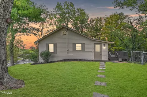 3361 Hillcrest Drive Kingsport Tn 37664, Kingsport, TN 37664