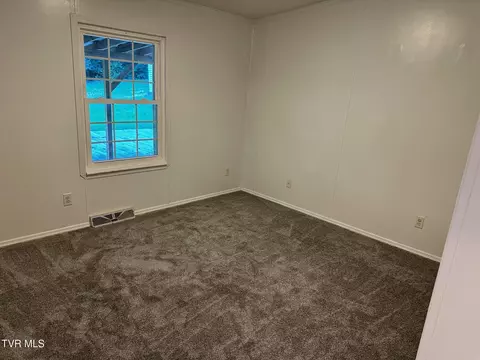 Bedroom - 183 Morgan Lane Fall Branch Tn 37656, Fall Branch, TN 37656 photo 1 of 3