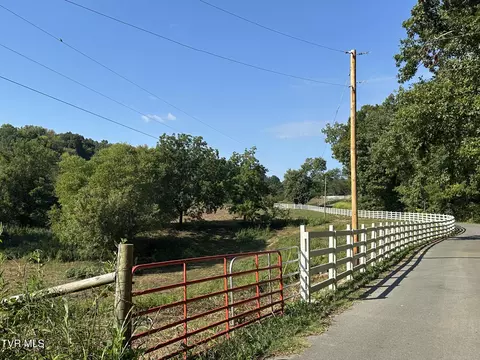 241 E Stagecoach Road Greeneville Tn 37743, Greeneville, TN 37743 photo 5