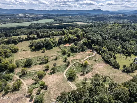 241 E Stagecoach Road Greeneville Tn 37743, Greeneville, TN 37743 photo 32