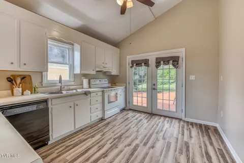 140 Risto Road Bristol Va 24201, Bristol, VA 24201 photo 11