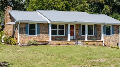 160 Forrest Road Fall Branch Tn 37656, Fall Branch, TN 37656