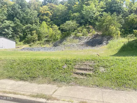 106 Water Street Johnson City Tn 37601, Johnson City, TN 37601