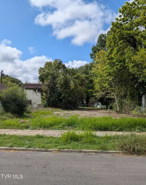 1706 Highland Street Kingsport Tn 37664, Kingsport, TN 37664