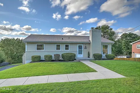 420 Merriewood Drive Bristol Tn 37620, Bristol, TN 37620