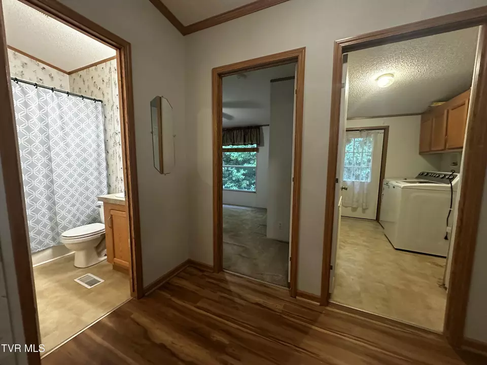 1423 Poga Road Butler Tn 37640, Butler, TN 37640 | 39 Photos - Movoto