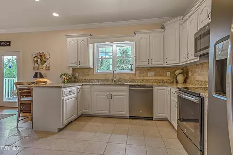35 Chase Court Greeneville Tn 37745, Greeneville, TN 37745 photo 11