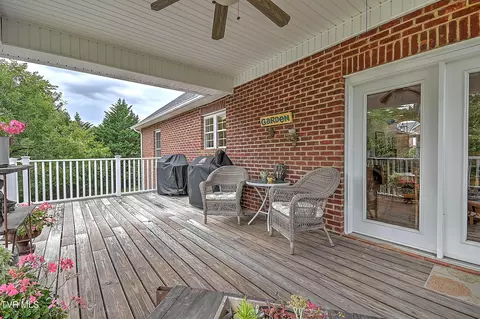 35 Chase Court Greeneville Tn 37745, Greeneville, TN 37745 photo 16