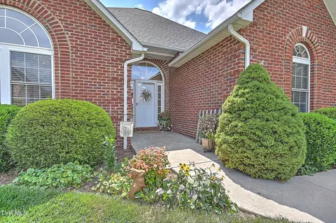35 Chase Court Greeneville Tn 37745, Greeneville, TN 37745 photo 2