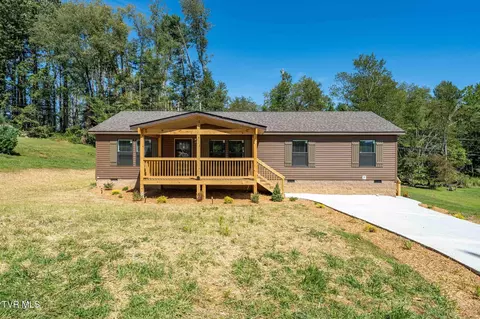 300 Cedar Street Mountain City Tn 37683, Mountain City, TN 37683