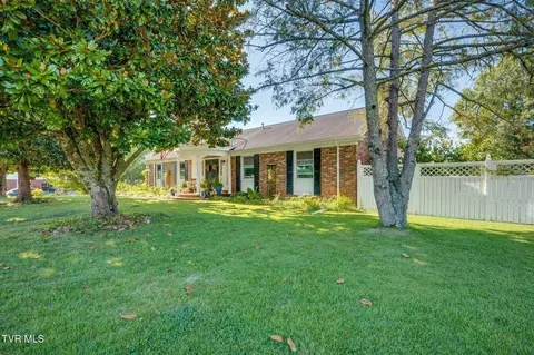204 Mayflower Road Johnson City Tn 37601, Johnson City, TN 37601