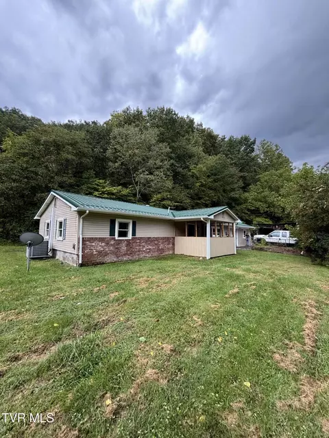 205 Mission Drive Bristol Tn 37620, Bristol, TN 37620