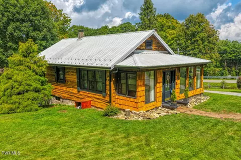 1708 Highway 143 Roan Mountain Tn 37687, Roan Mountain, TN 37687