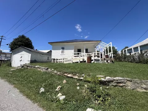 301 S Johnson Drive Pennington Gap Va 24277, Pennington Gap, VA 24277