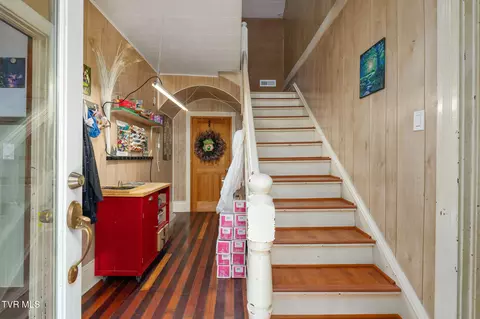 Entry Way - 217 Opie Arnold Road Limestone Tn 37681, Limestone, TN 37681 photo 1 of 6